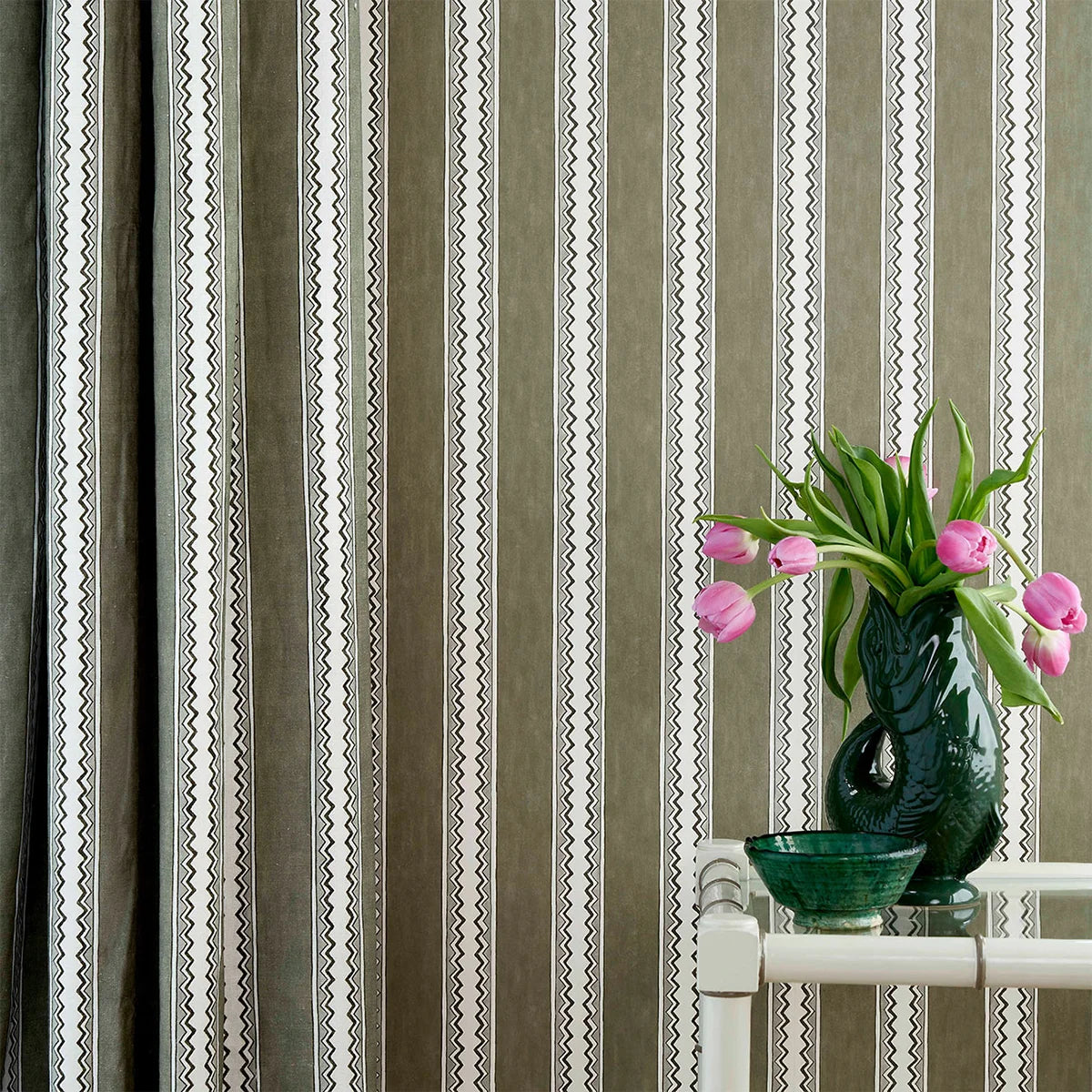 Zig Zag Stripe Wallpaper - Moss