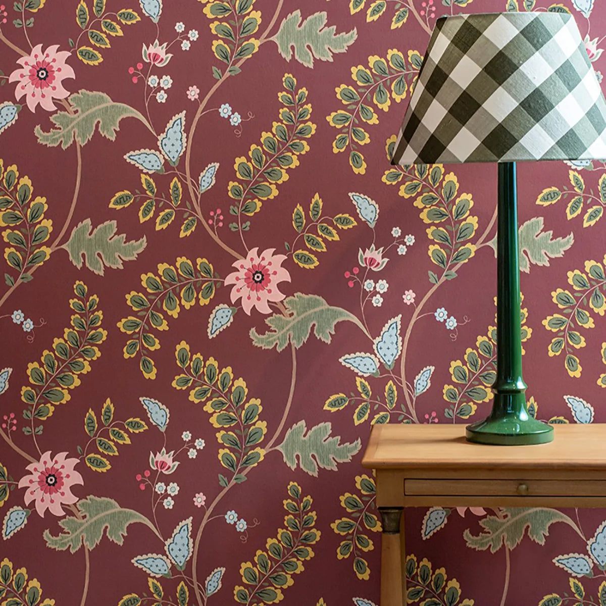 Floral Trail Wallpaper - Raspberry