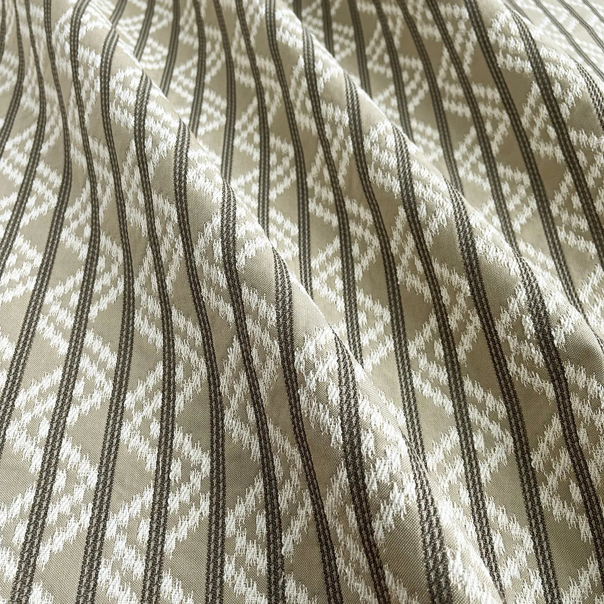 Espalier - Travertine
