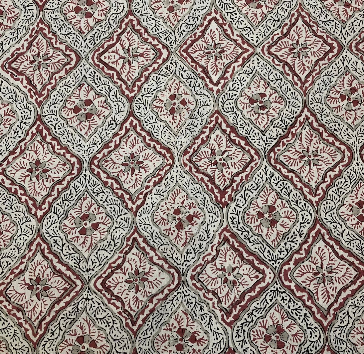 Alhambra - Rojo