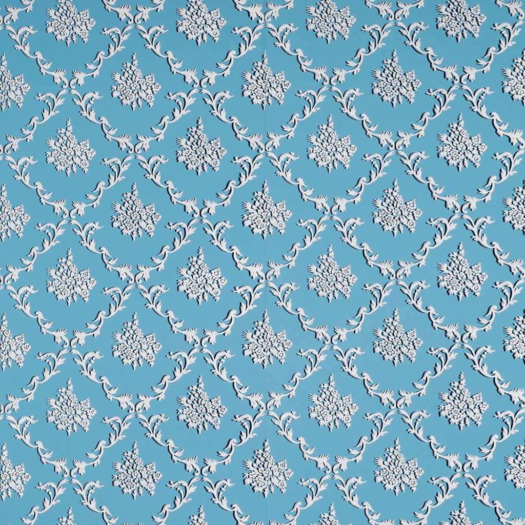 Everard Medallion Wallpaper - A