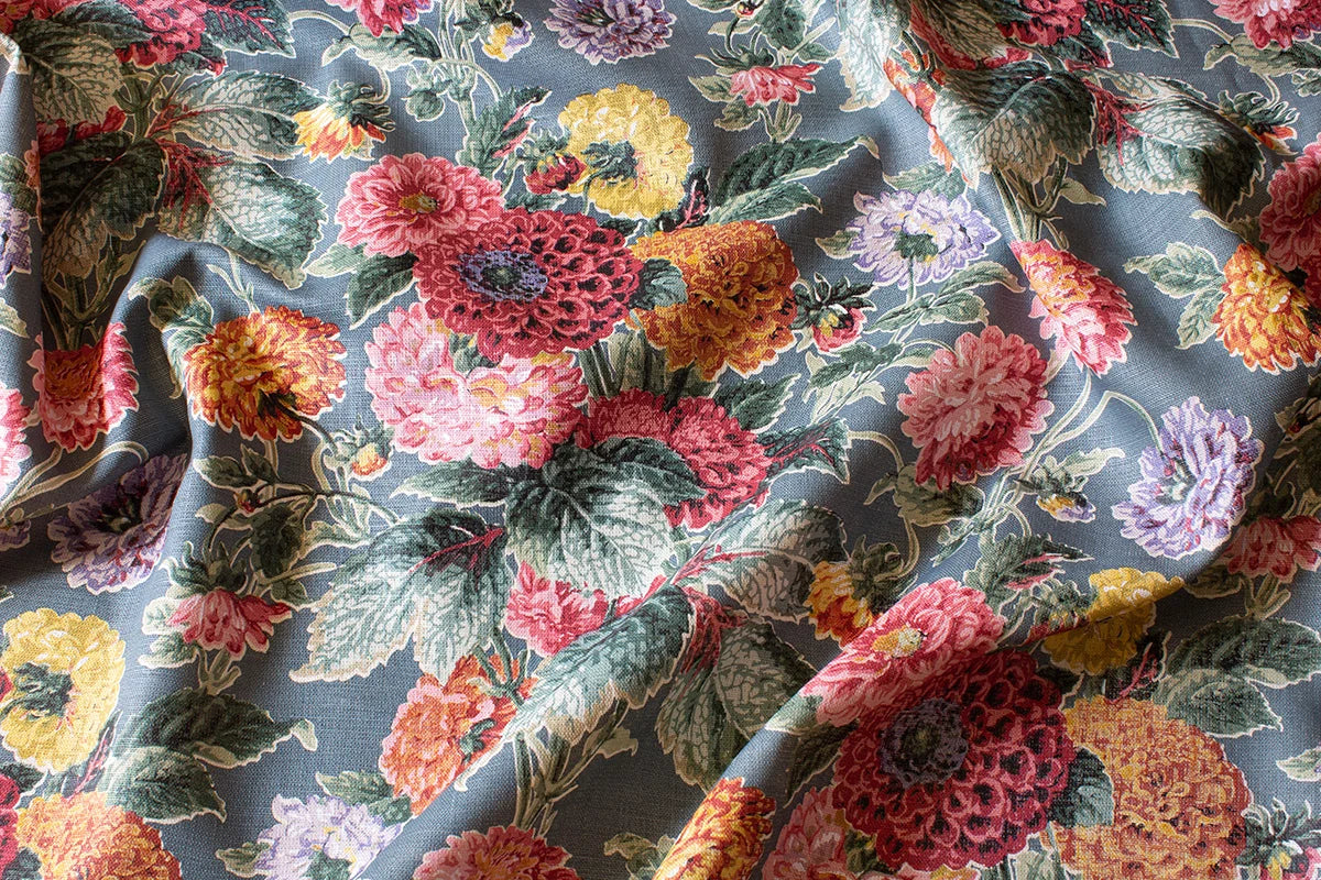Dahlias - Jura Blue