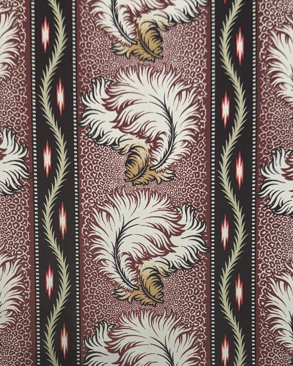 Feathers Wallpaper - Aubergine