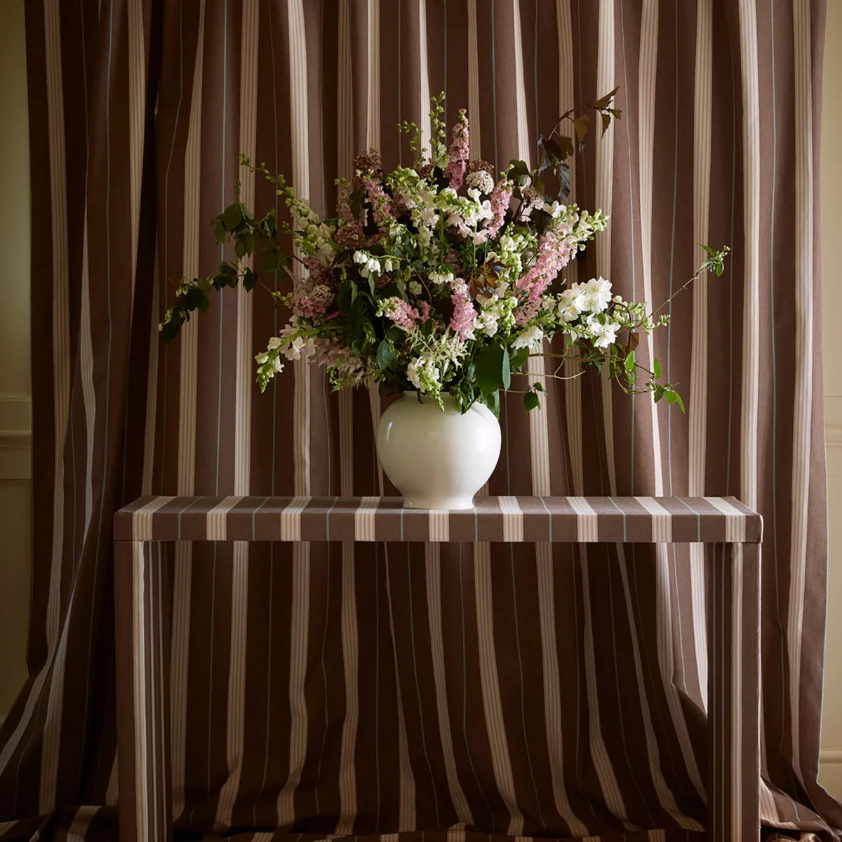 Gallery Stripe - Brown