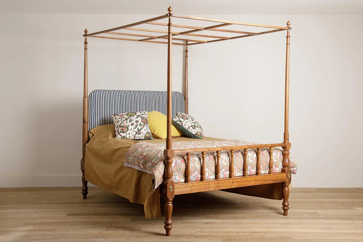 Bala Bed Queen - Teak Finish, Solid American Black Walnut