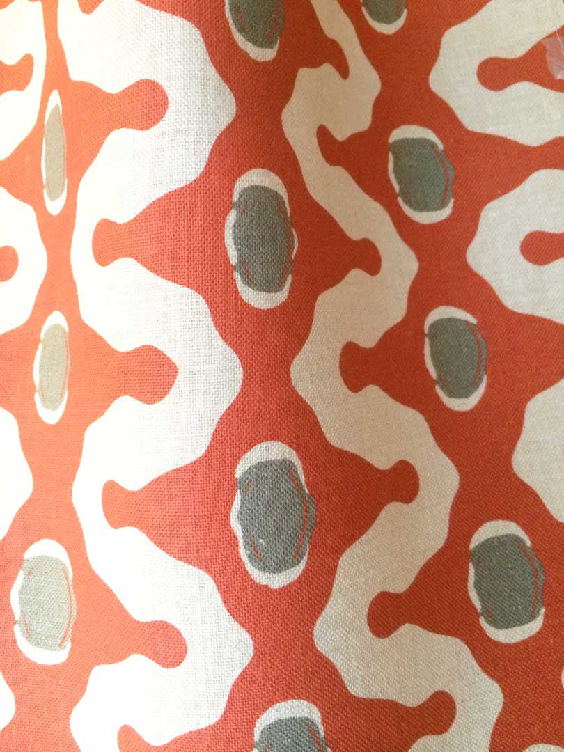 Zig Zag - Venetian Red on Natural Linen