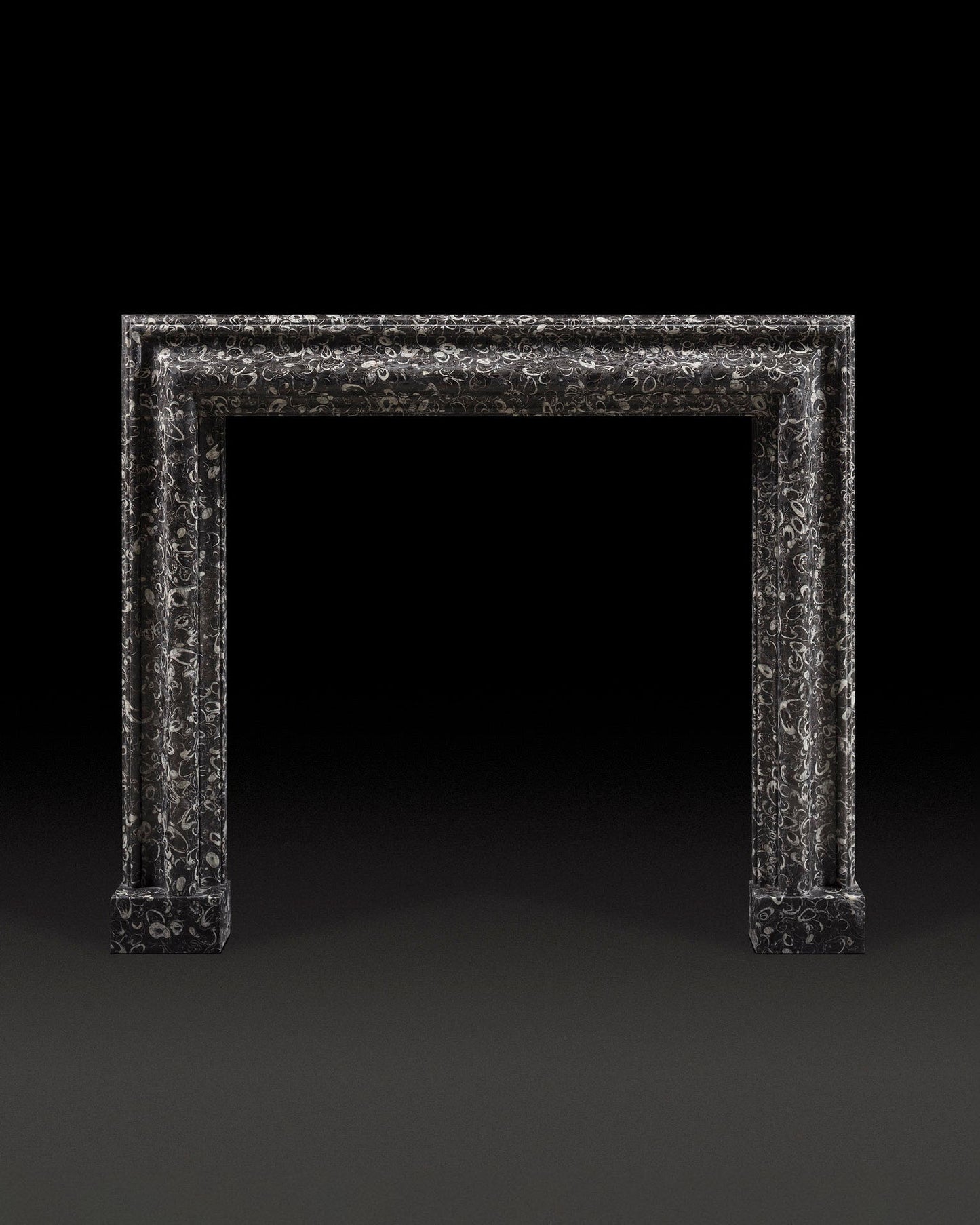 Dalton Chimneypiece - Occhio di Pavone
