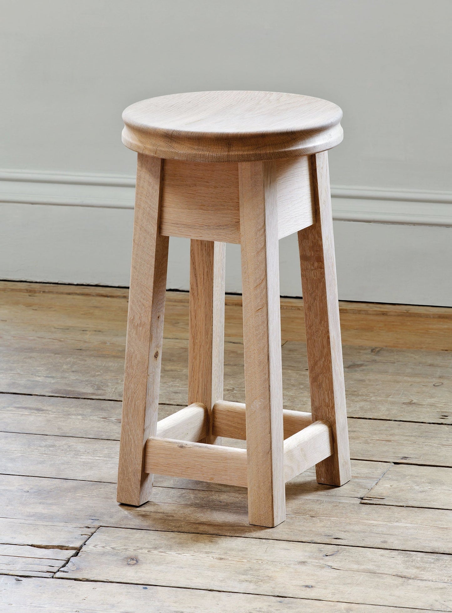 Kemble Stool