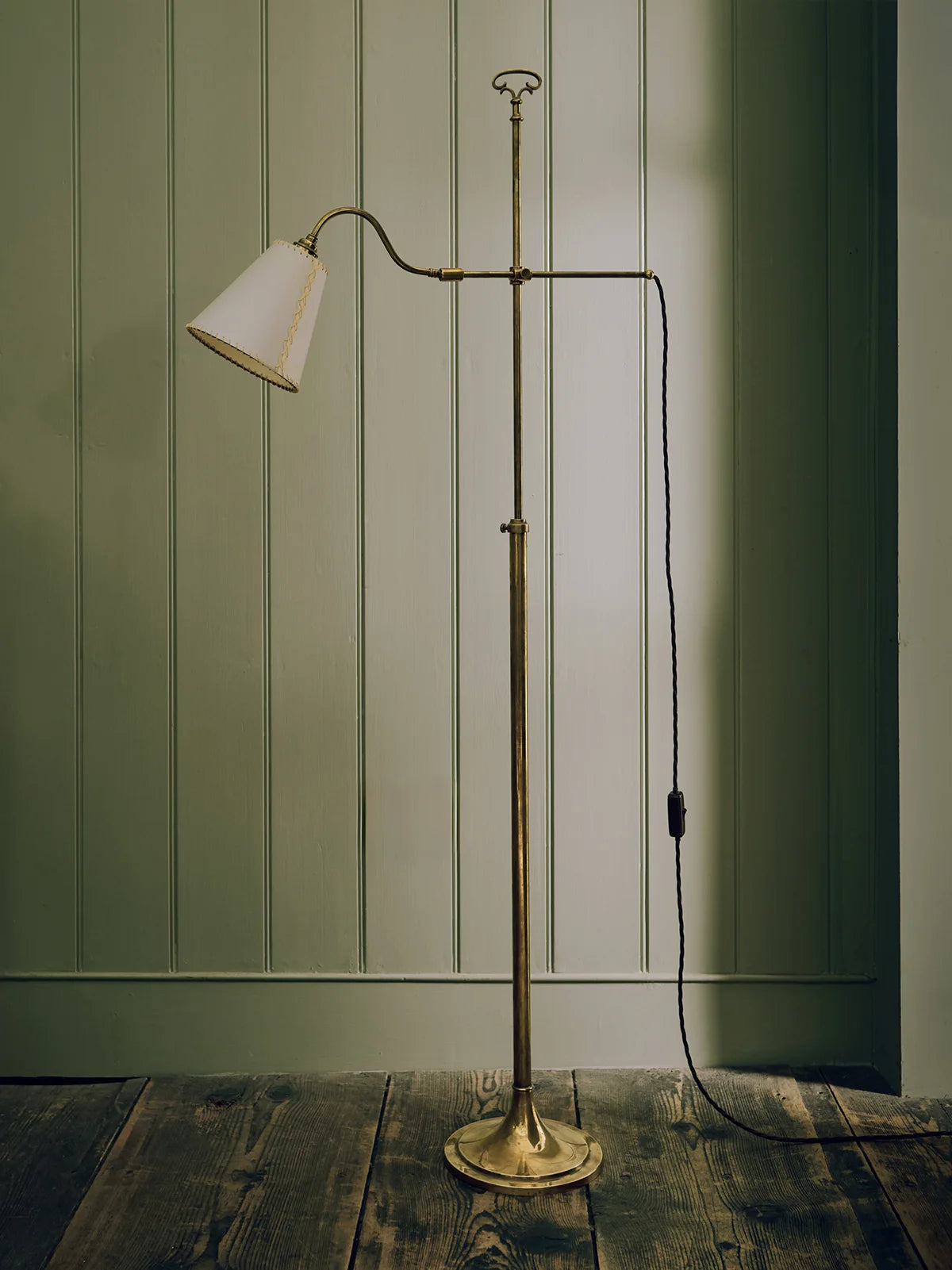 Longford Lamp
