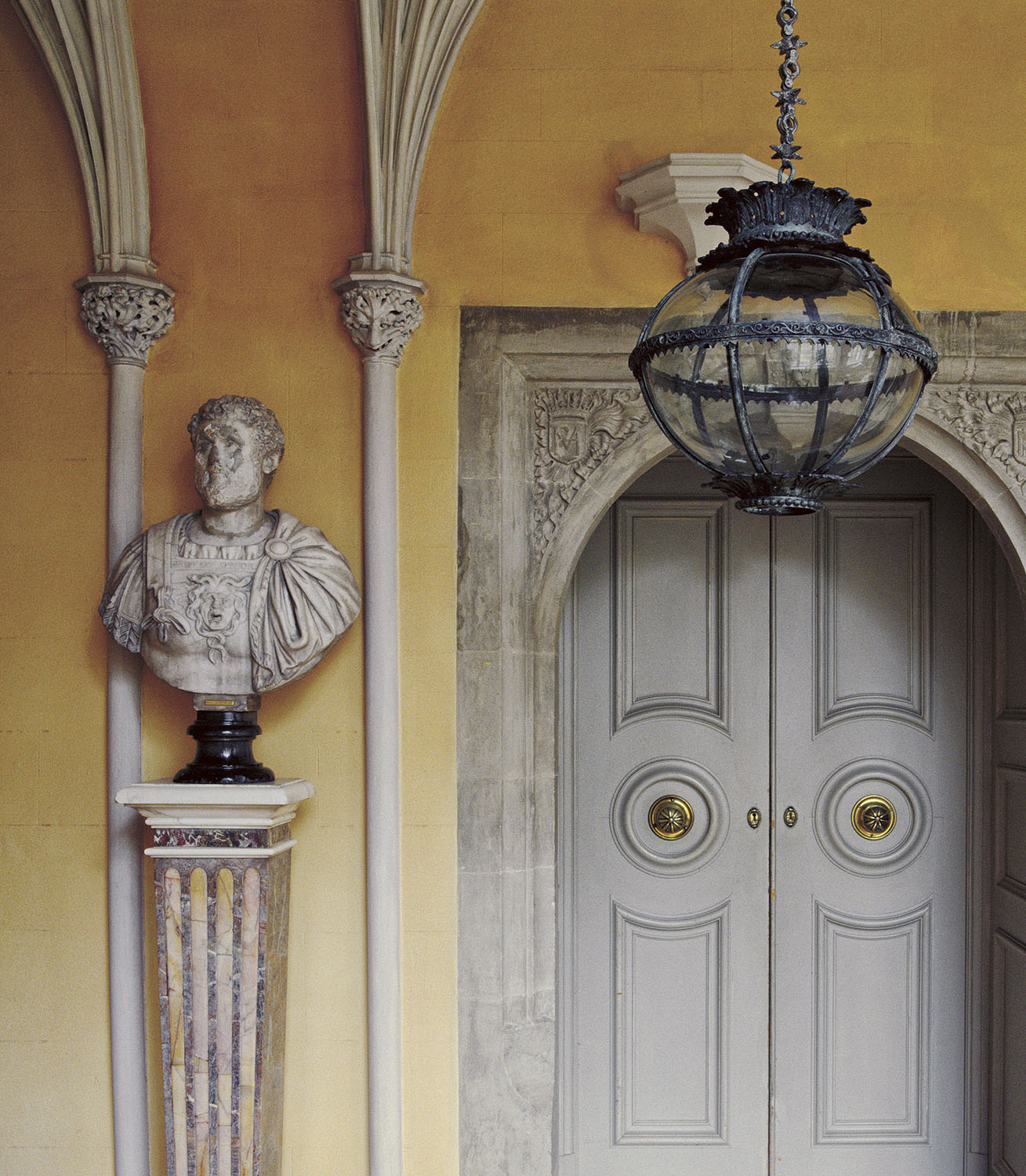 Ovington Globe