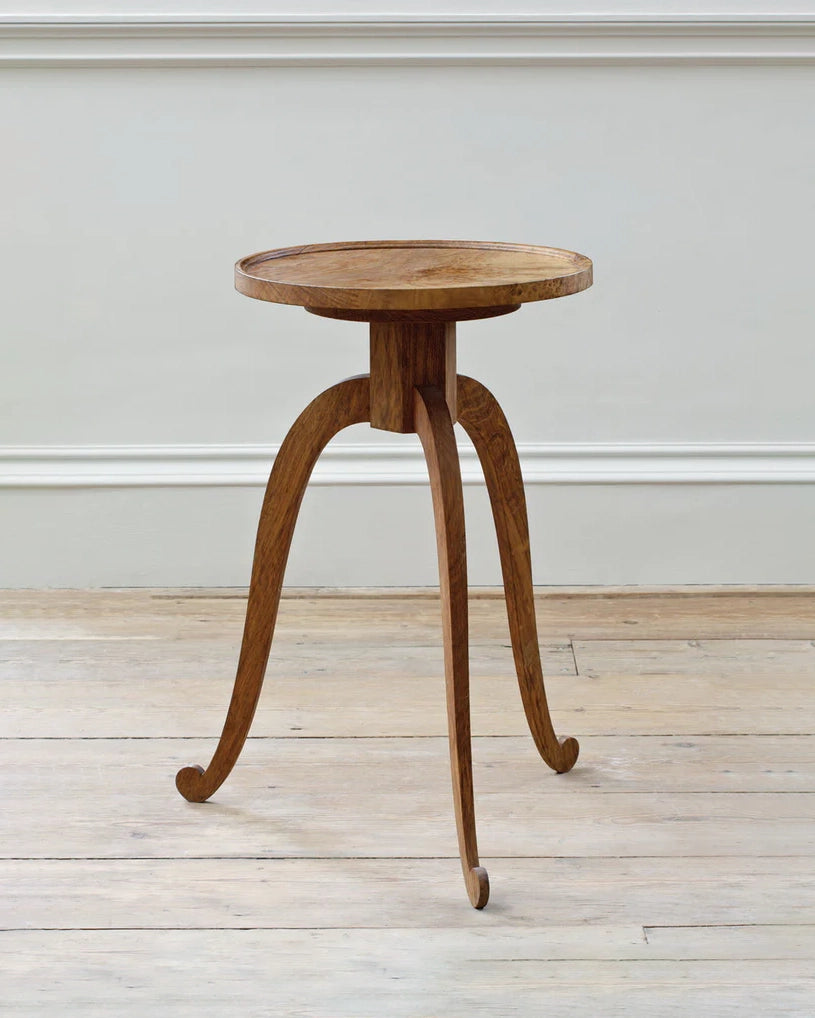 Ruhlmann Wine Table