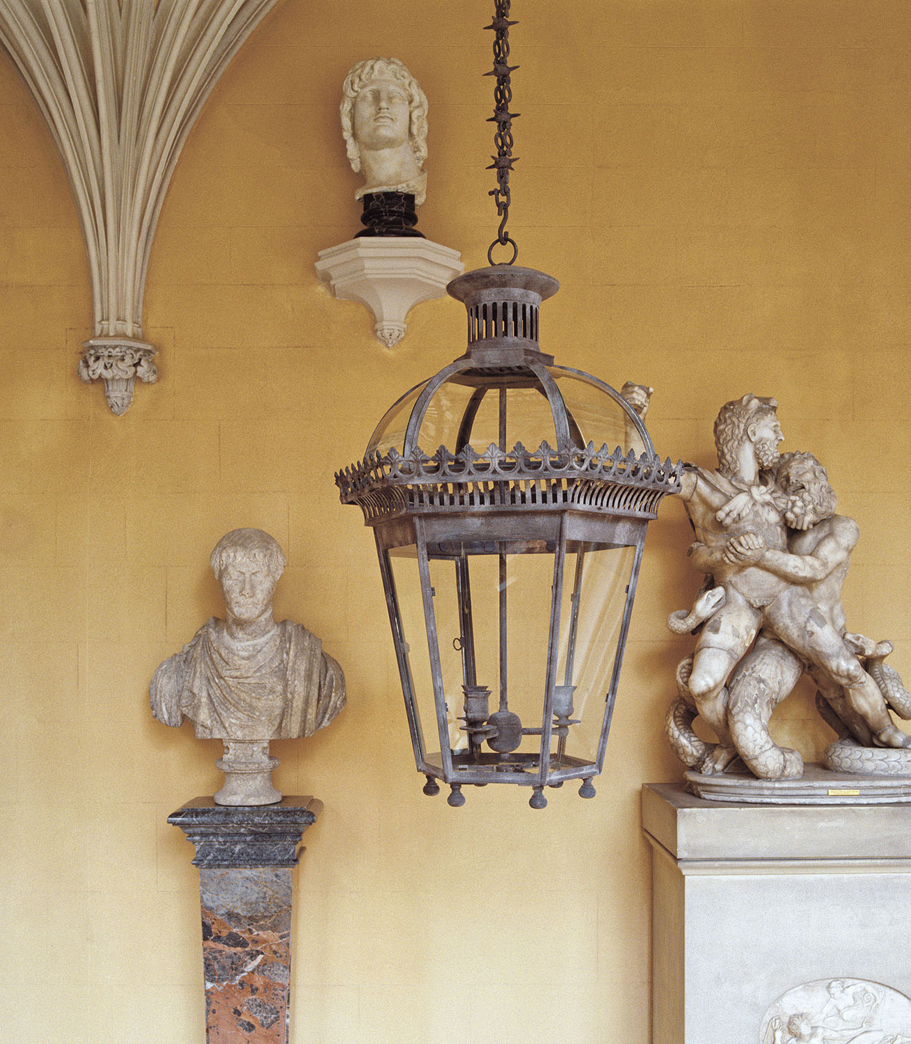Wilton Hanging Lantern