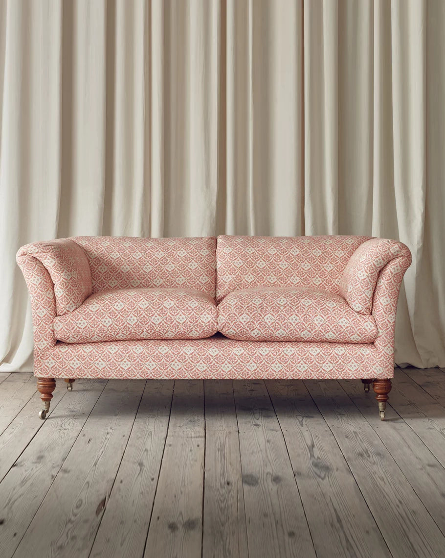 Wynn Sofa