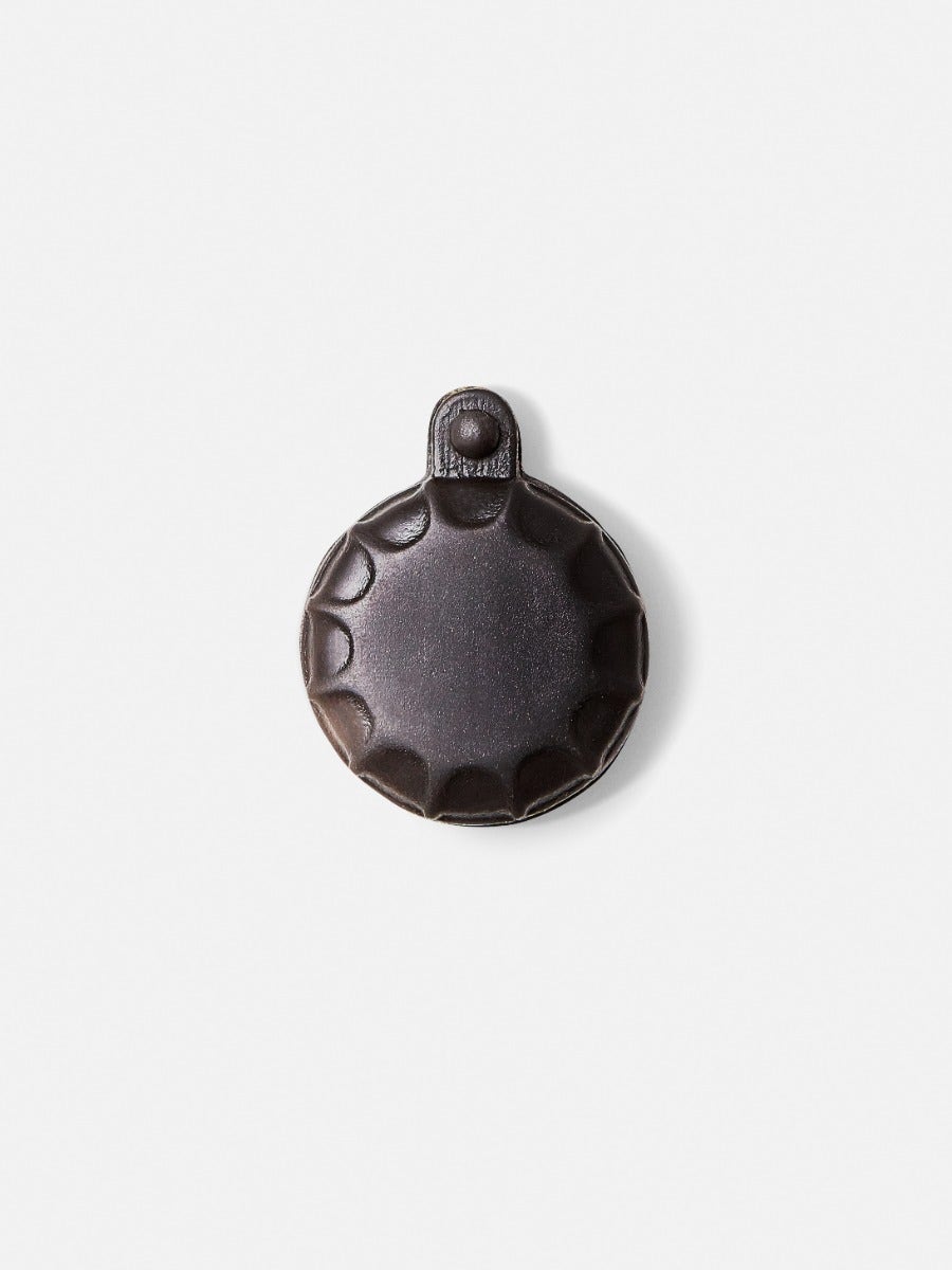Madeleine Escutcheon