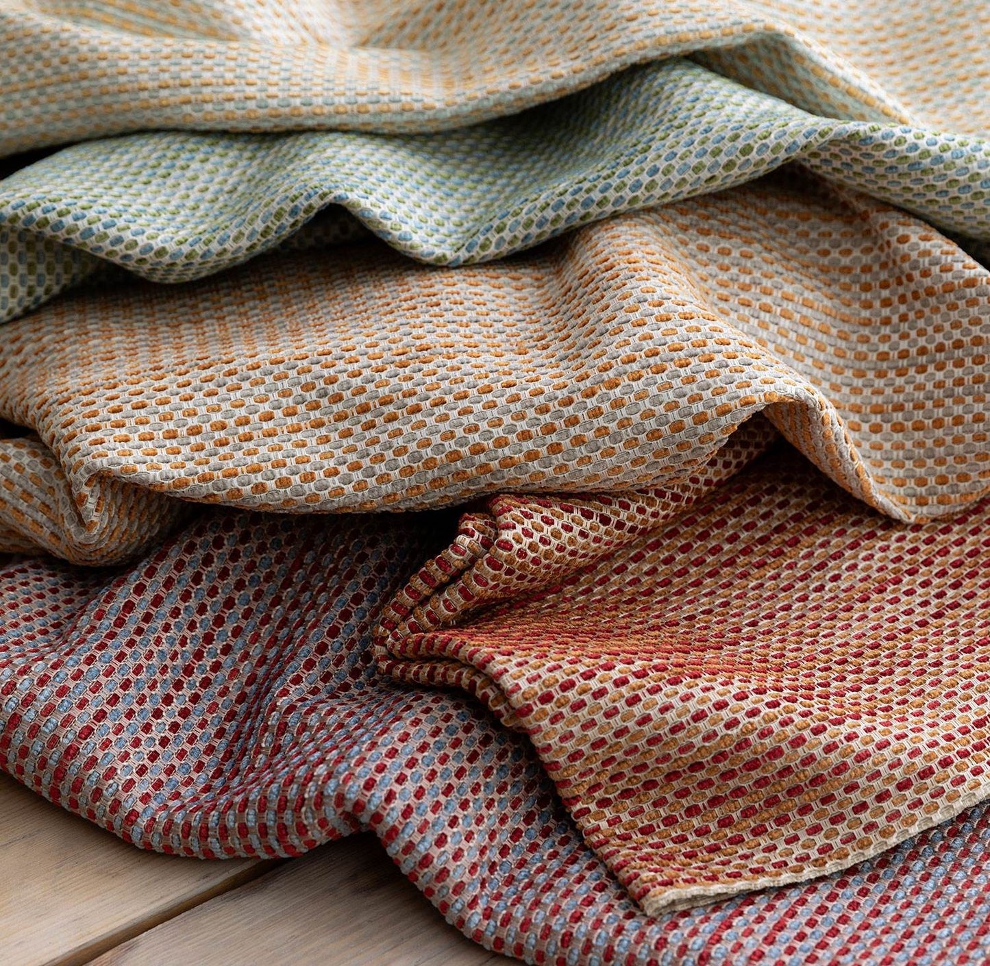 Rattan - Coral / Ochre
