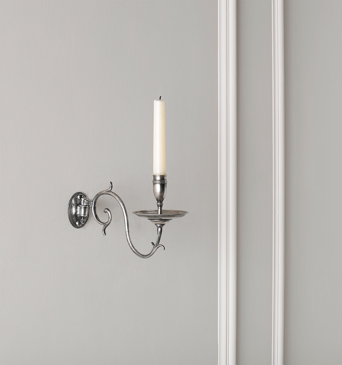 Braemore Candle Sconce, Wired, US Backplate - Antique Silver