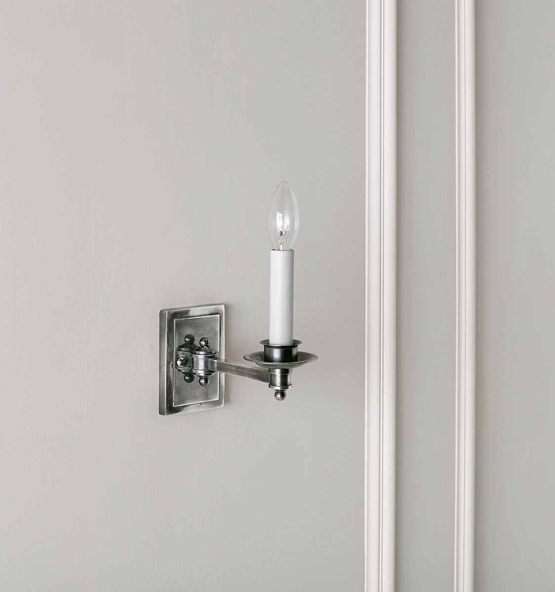 Dean Wall Light Silvered