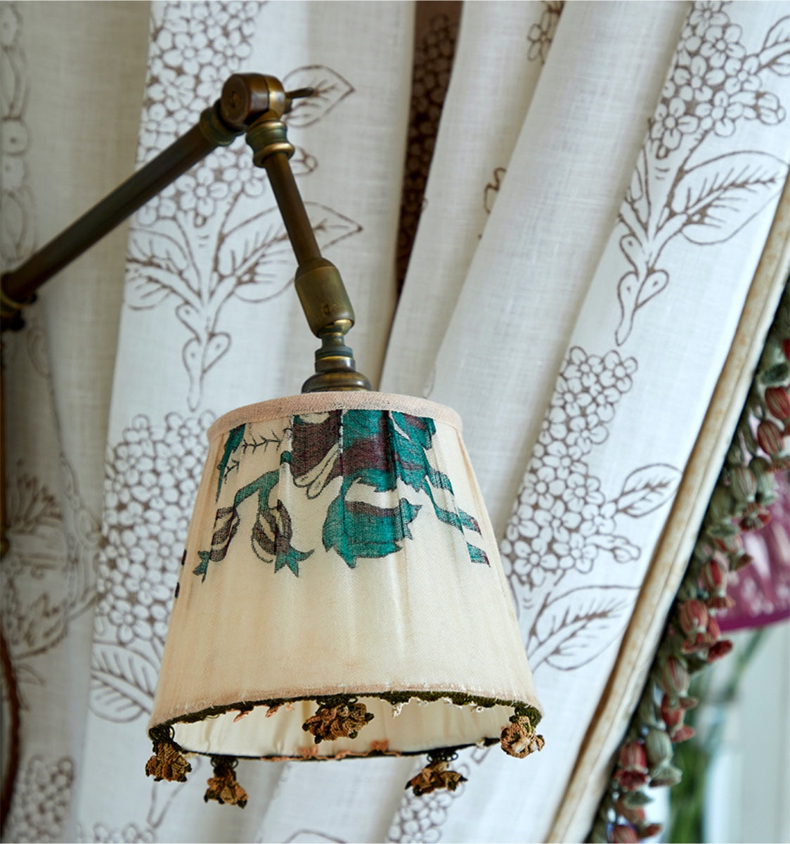 Paris Light Brass