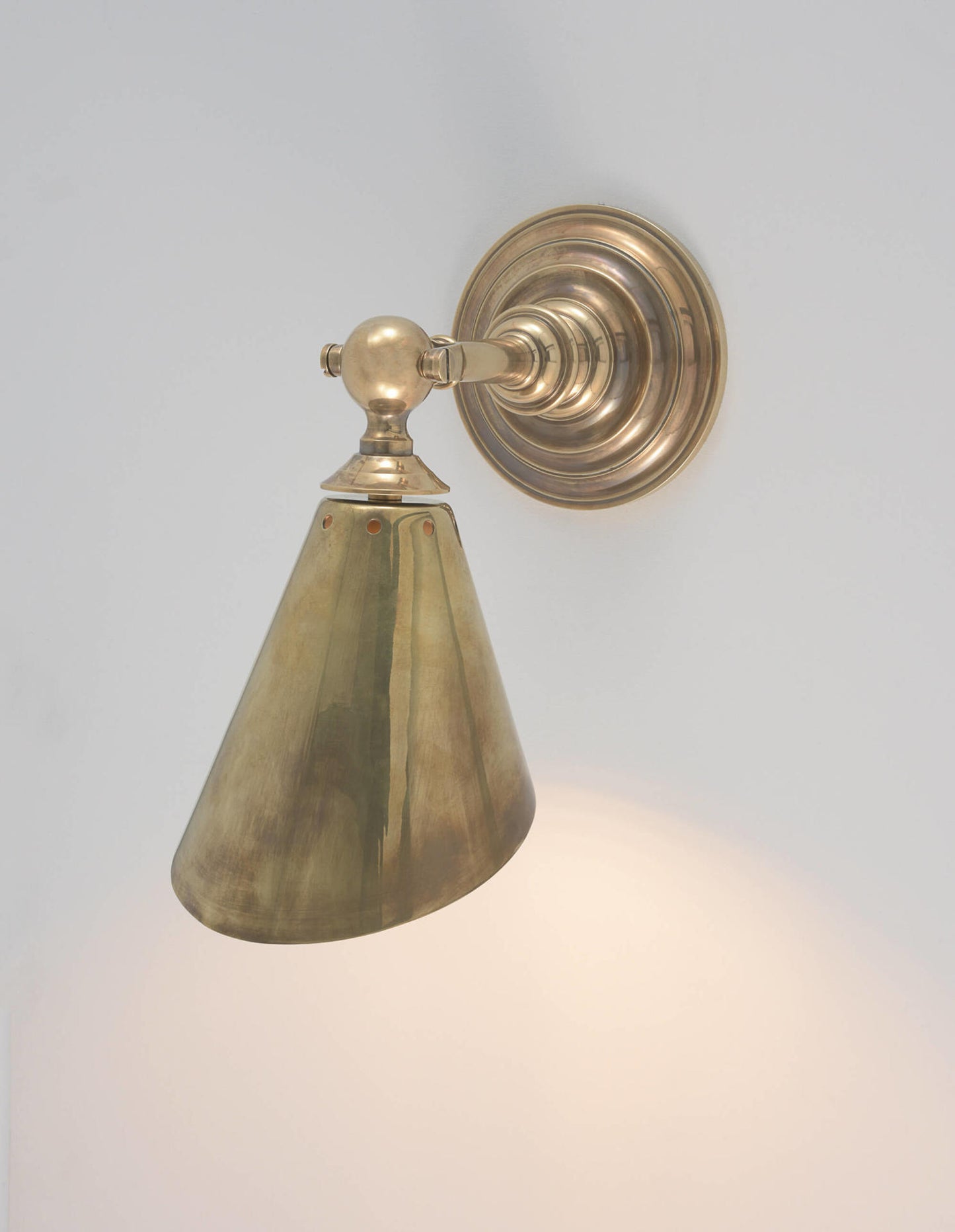Clipper Task Wall Light