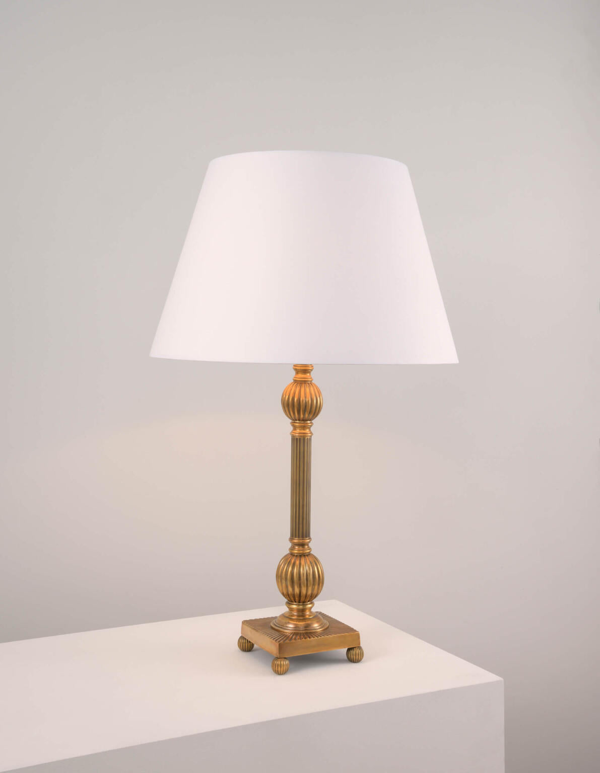 Ottoman Table Light