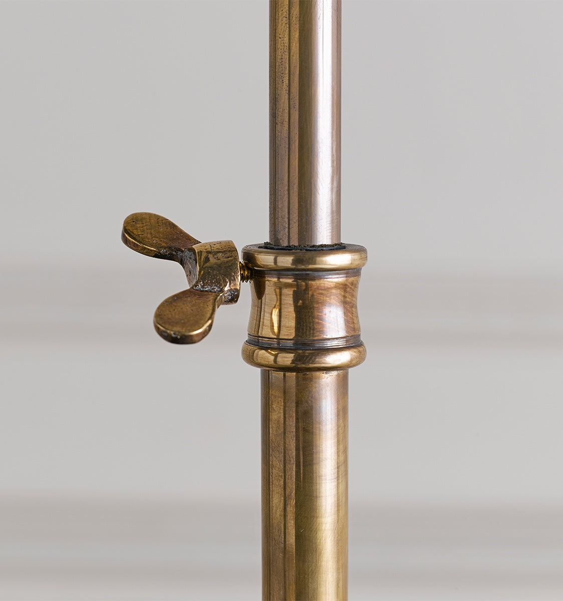 Lilbourne Lamp Brass - Antique Brass
