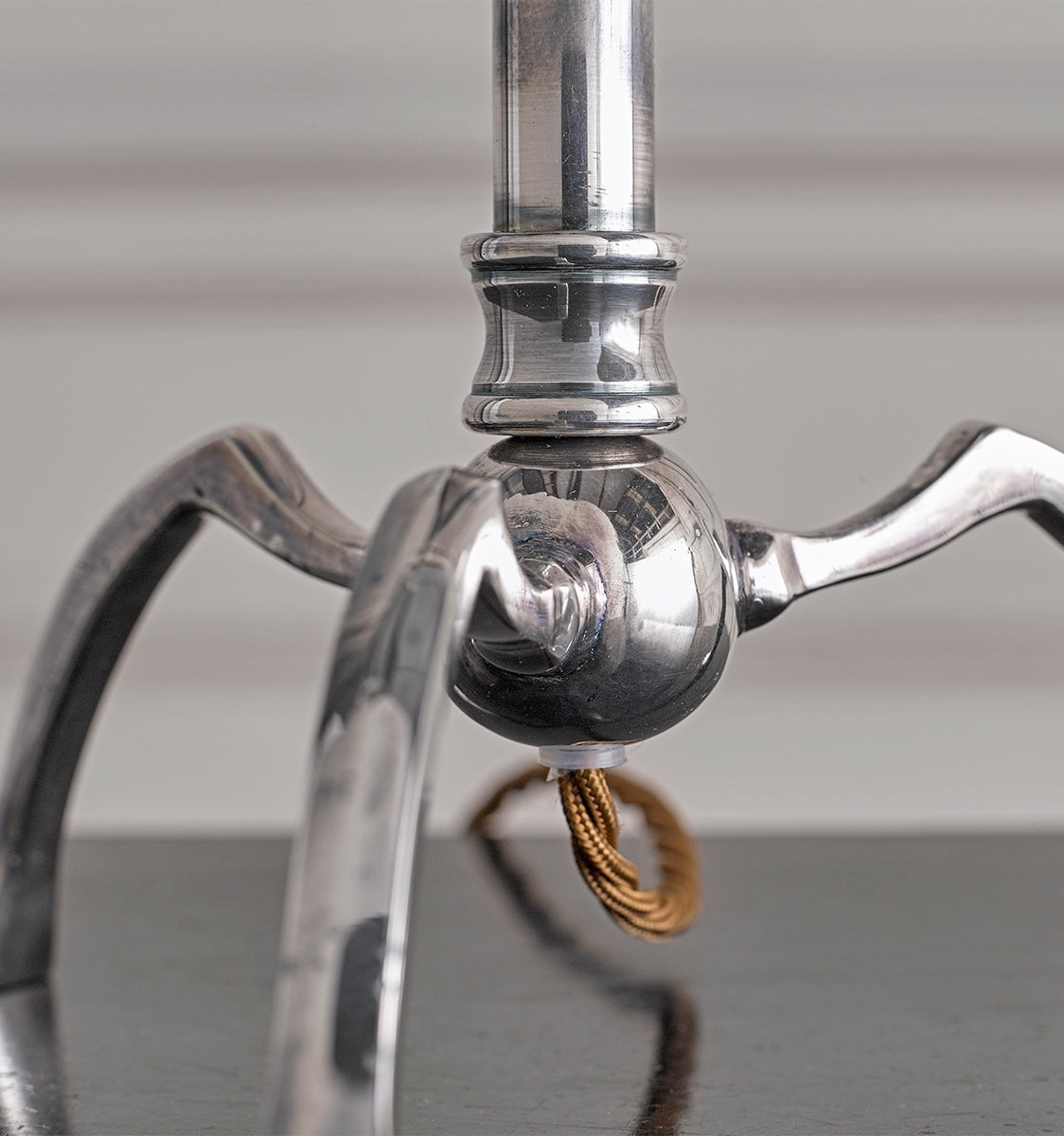 Lilbourne Lamp Silvered - Antique Silver