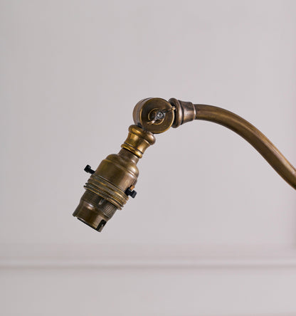 Wyndham Lamp