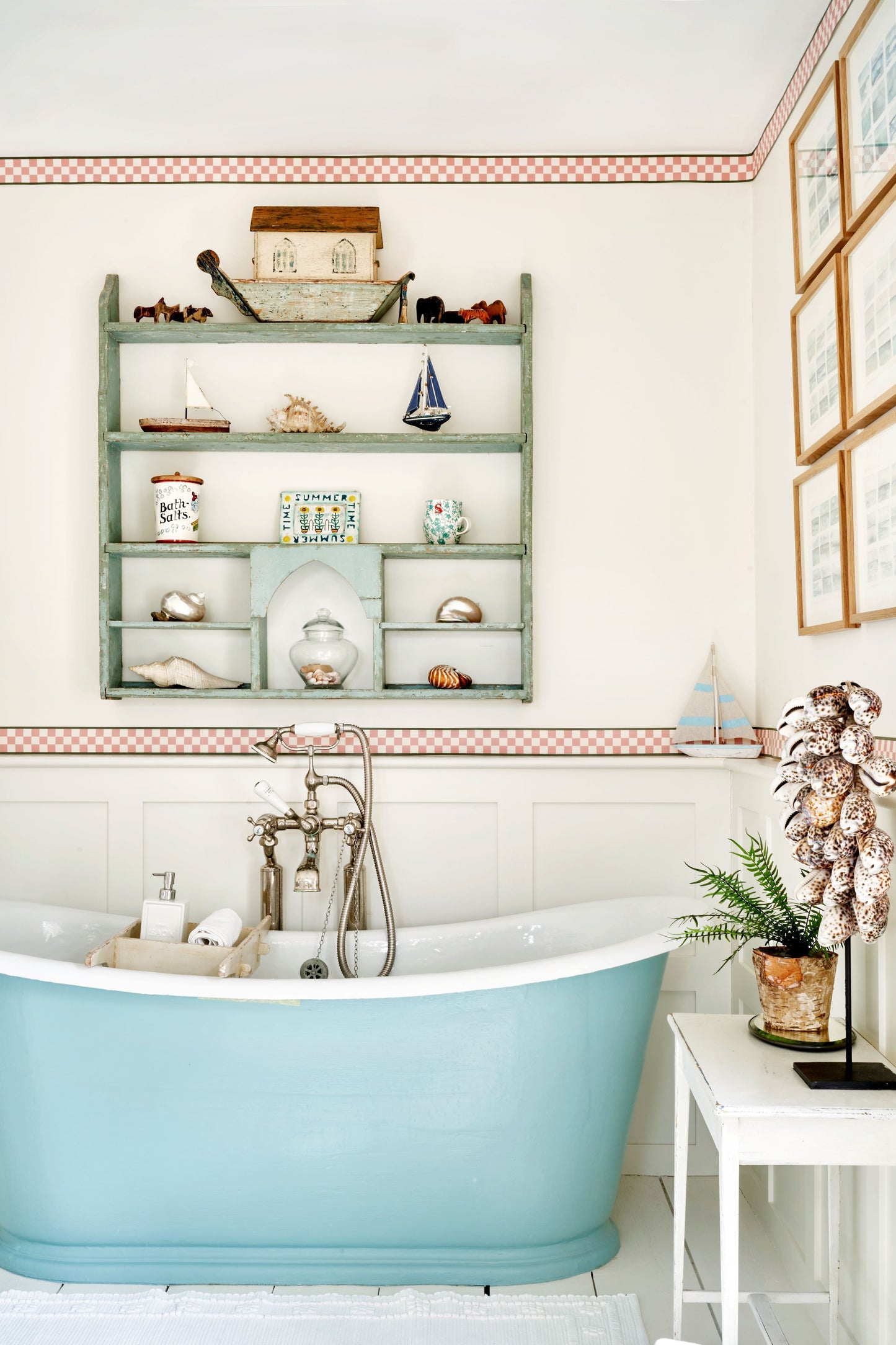 Ernie Wallpaper Border - Ochre