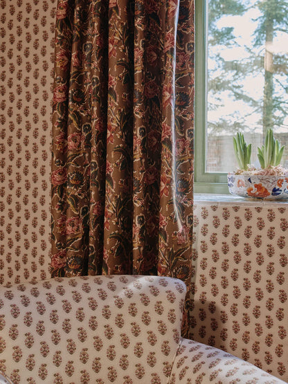 Gussie Wallpaper - Damson