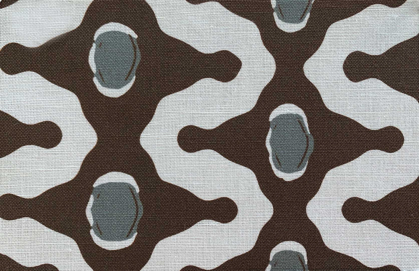 Zig Zag - Brown Gray on Oyster Union