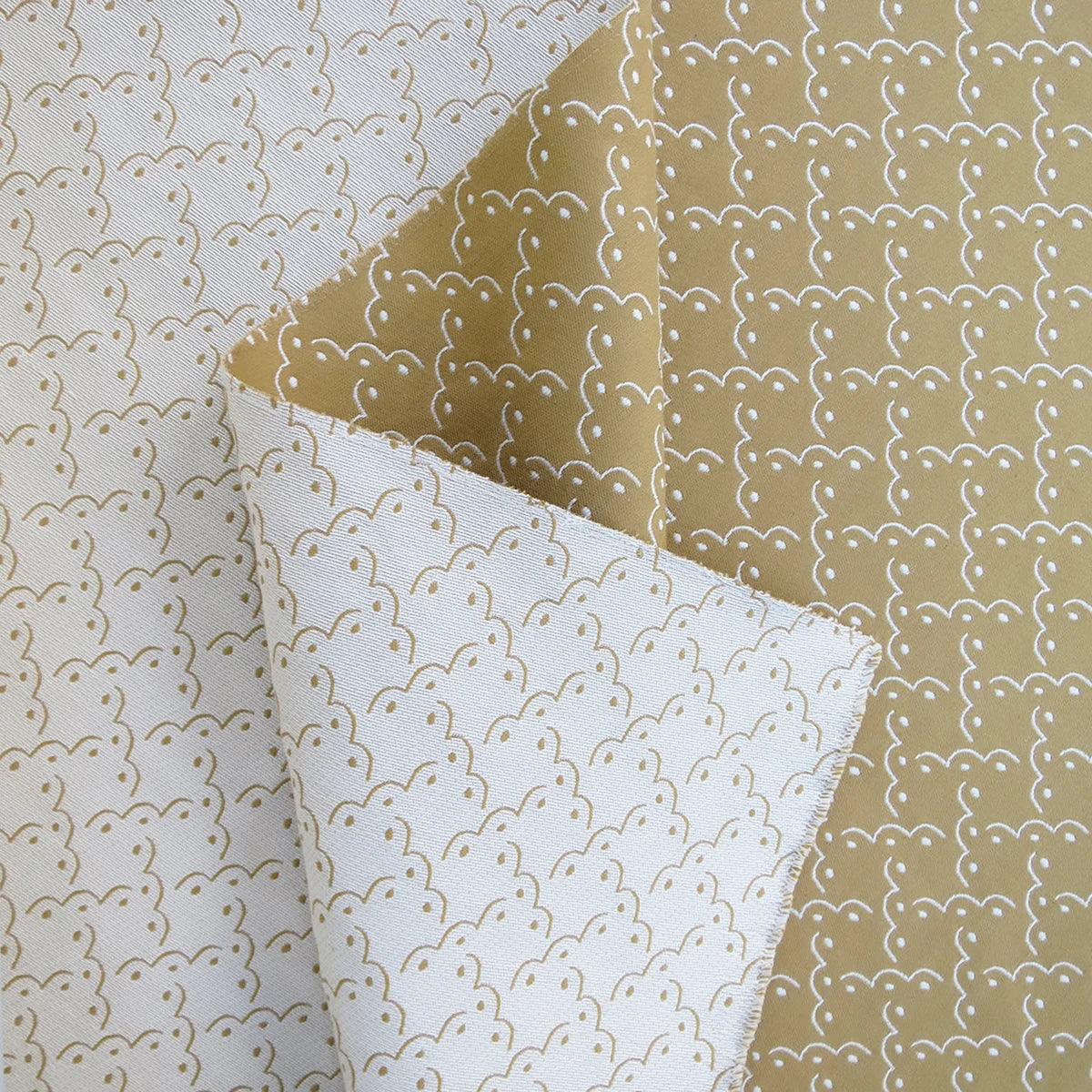Frogspawn - Gold and White