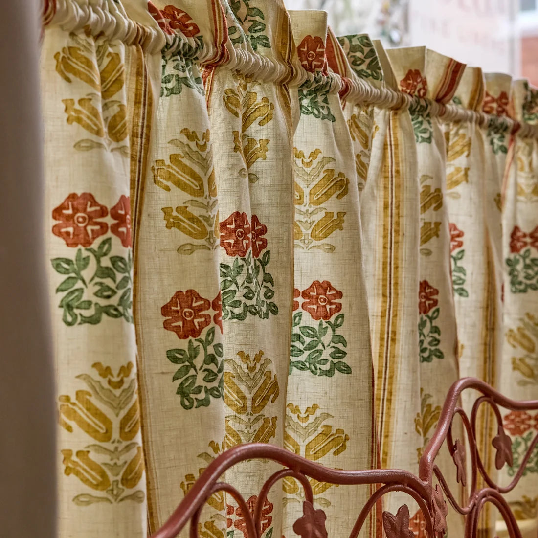 Folkloric Floral Stripe - Amber / Oyster