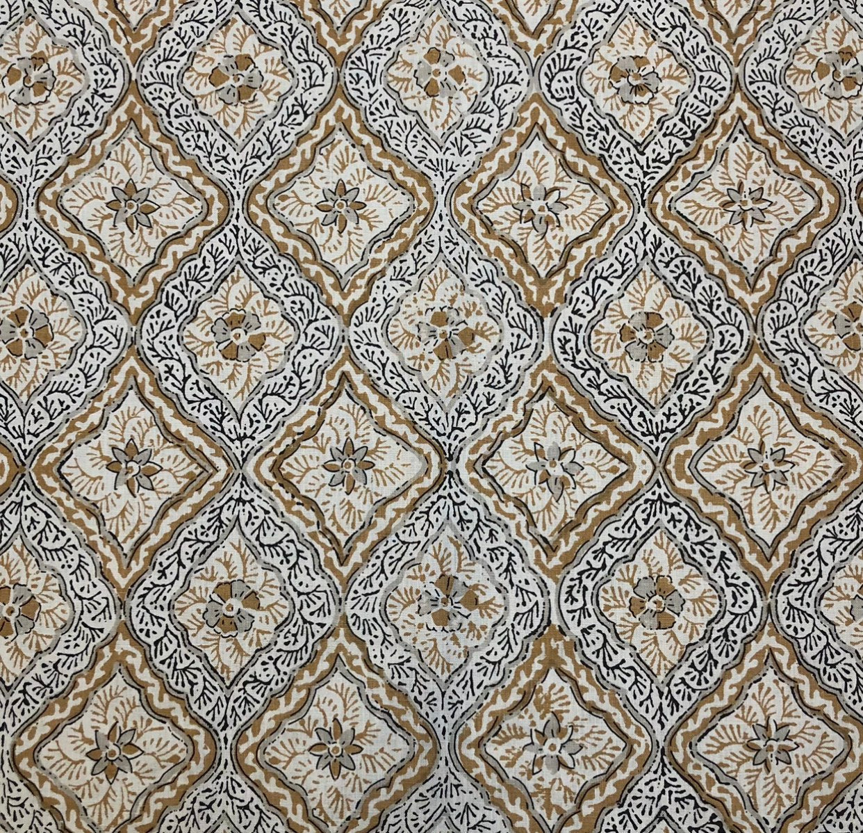 Alhambra - Ocre