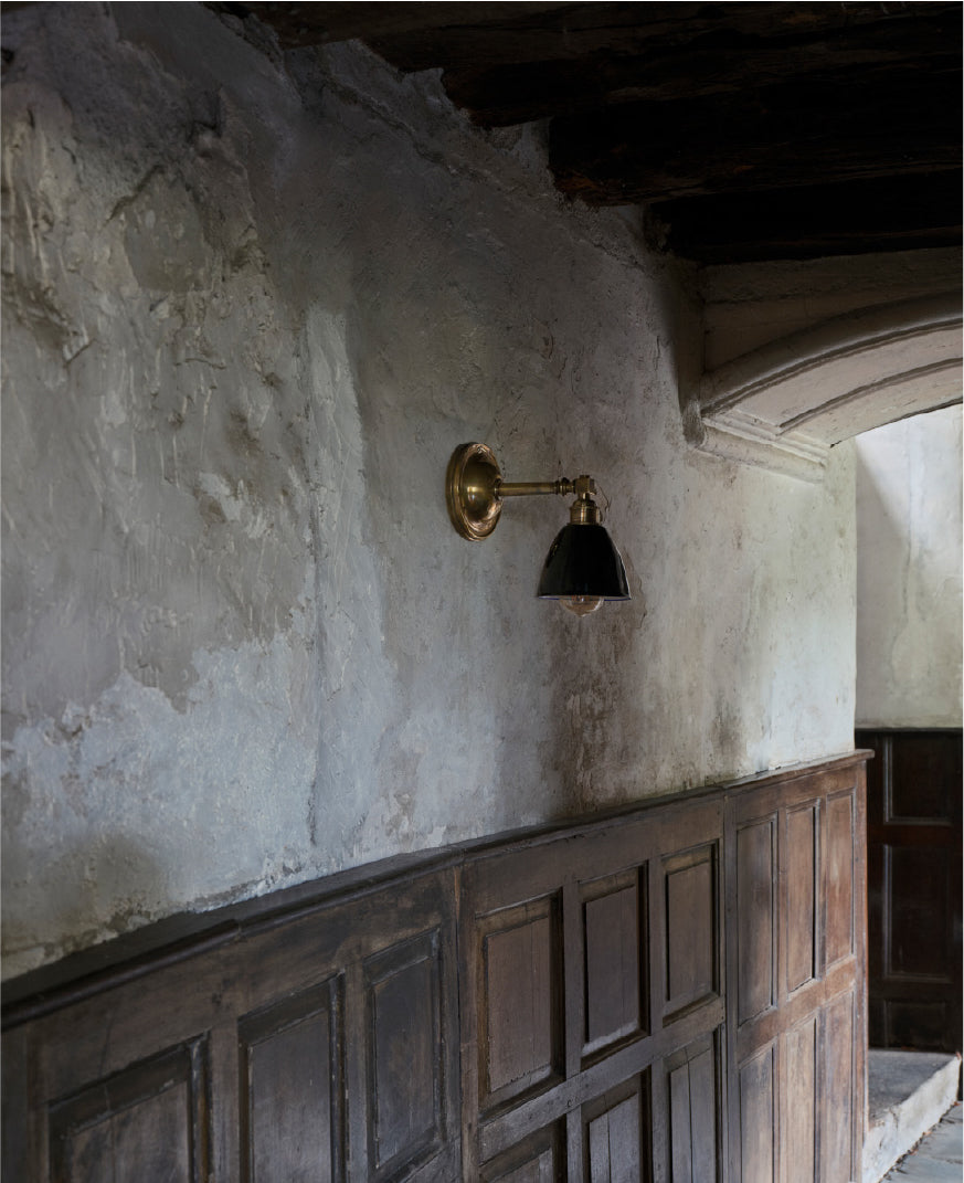 Walter Enamel Wall Lantern