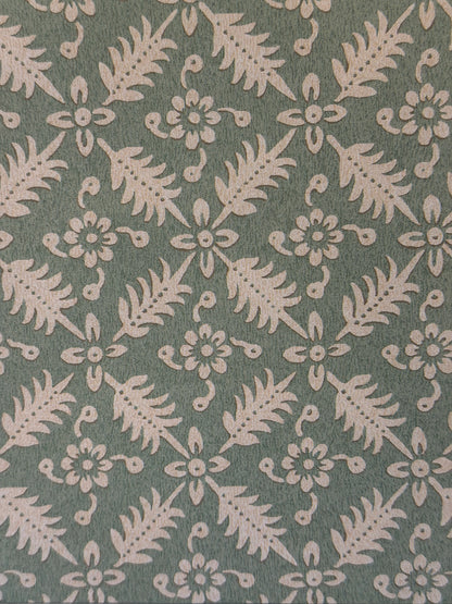Aubenas Wallpaper - Pippin