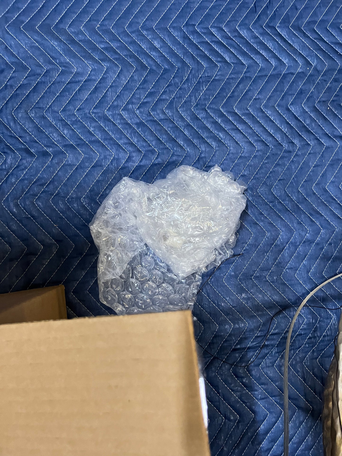 Ondine 7 Light Chandelier w/glass bulb accessories