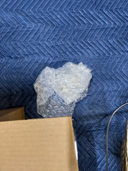 Ondine 7 Light Chandelier w/glass bulb accessories