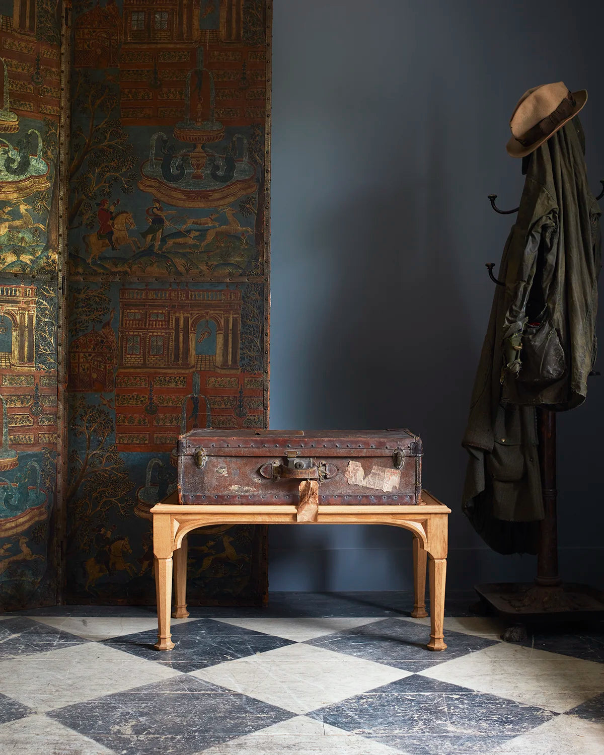 Blythe Bench - Oxidised solid oak