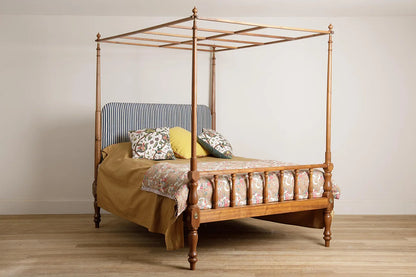 Bala Bed Queen - Teak Finish, Solid American Black Walnut