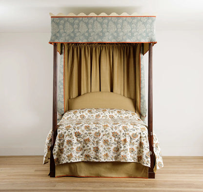 Chamberlayne Bed Queen - Antique Mahogany - Painted Cornice