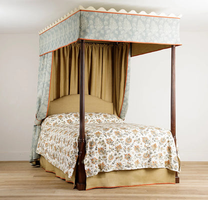 Chamberlayne Bed Queen - Antique Mahogany - Painted Cornice