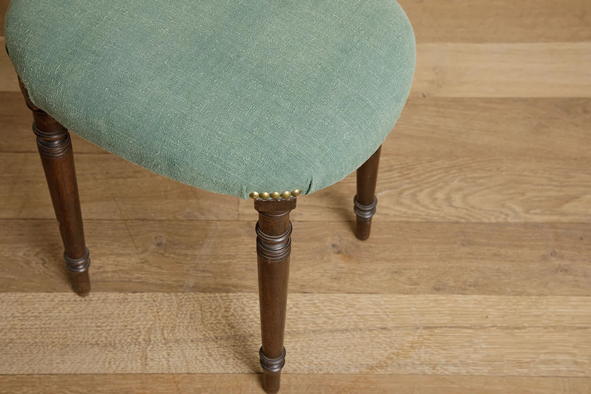 Norfolk Stool - Walnut - Antique Mahogany Finish
