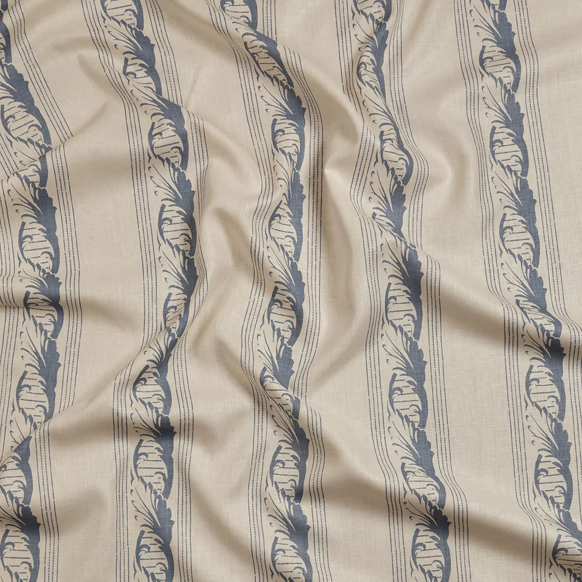 Palantine Stripe Grande - Ciel on Crema