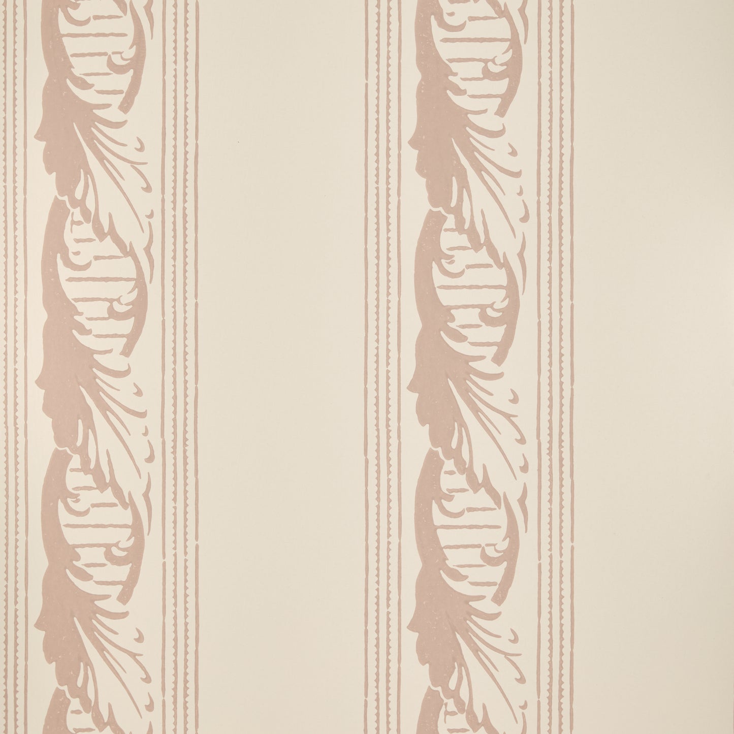 Palantine Stripe Grande Wallpaper - Powder on Crema