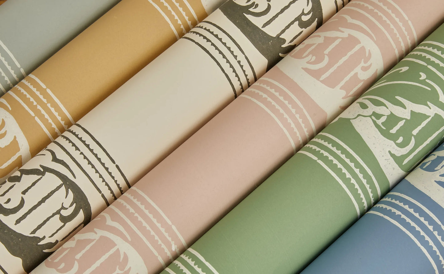 Palantine Stripe Grande Wallpaper - Powder
