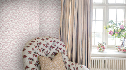 The Queen's Necklace Wallpaper - Garnet Red