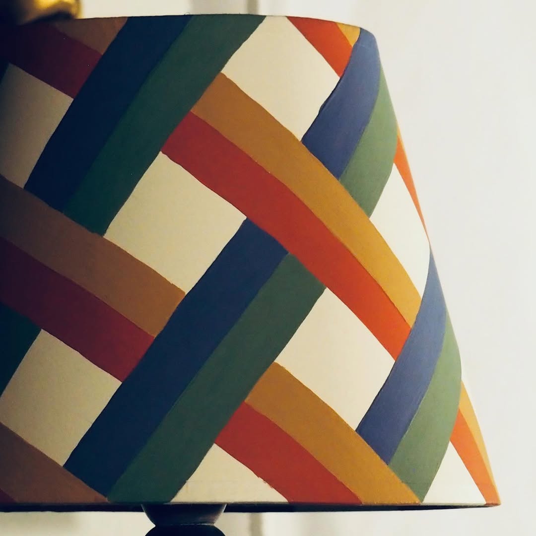 Trellis - Four Color - 12"