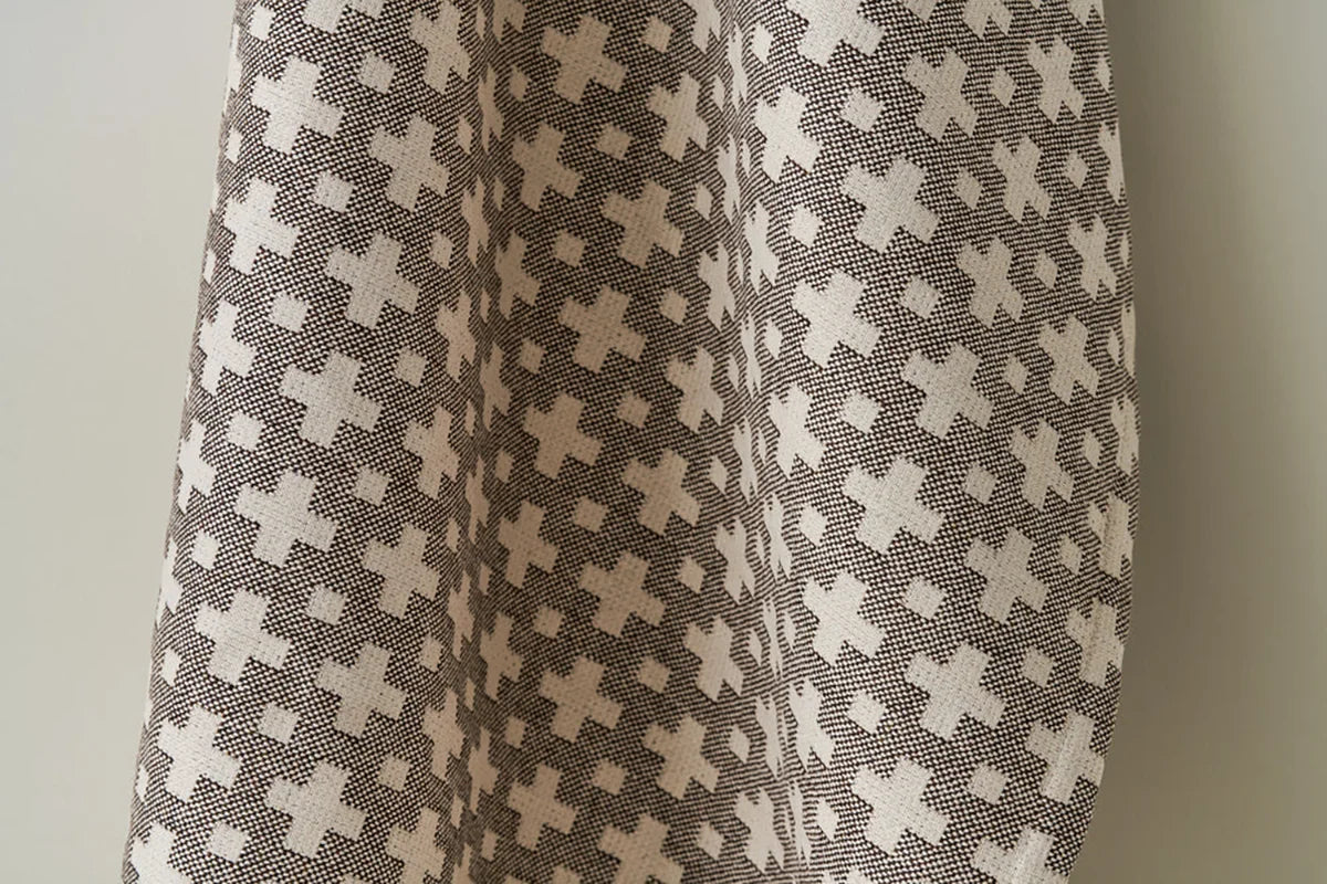 Kiss Cross - Brown