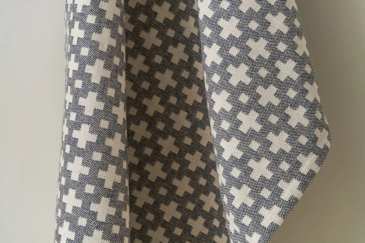 Kiss Cross - Navy