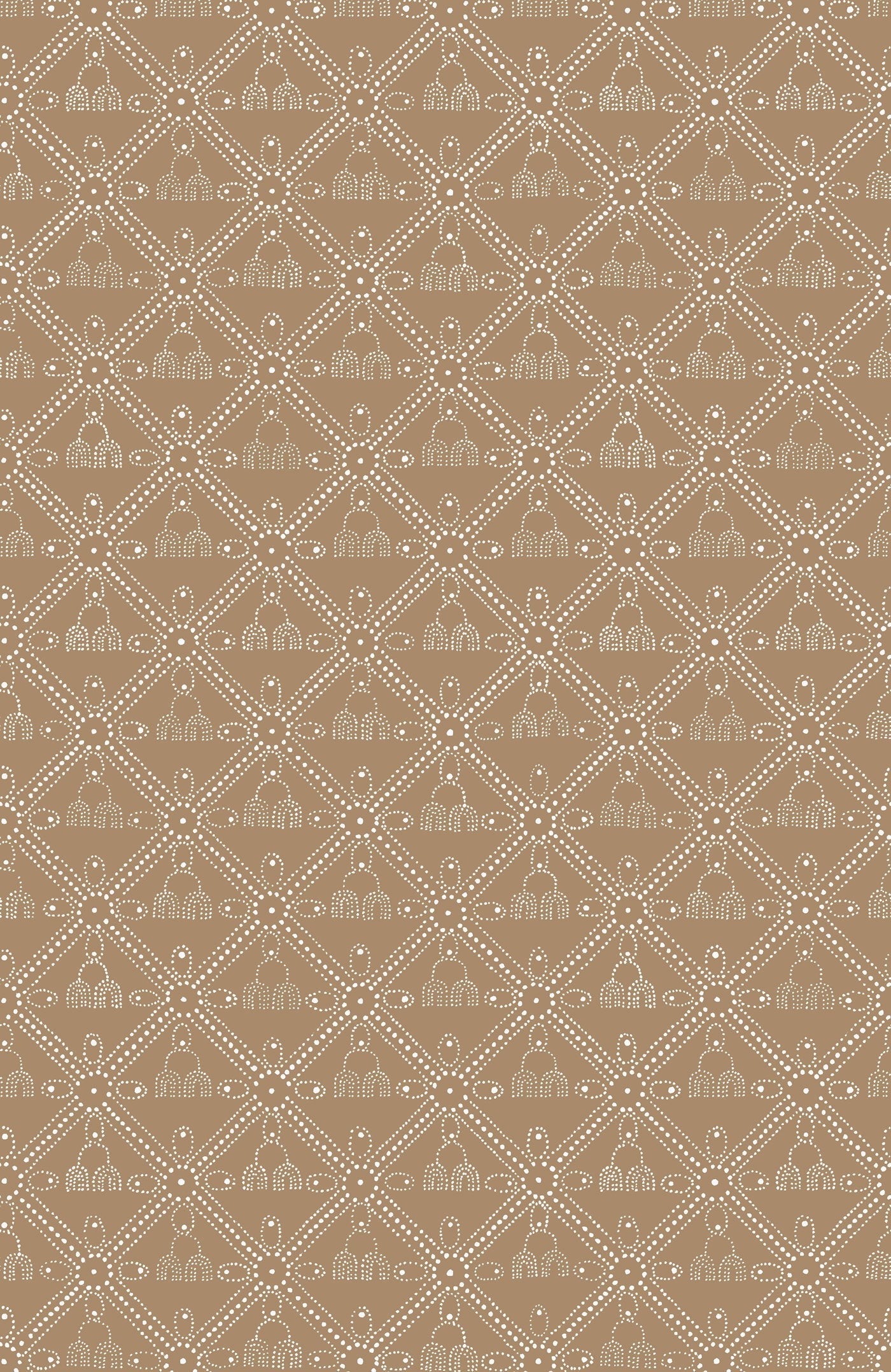The Queen's Necklace Wallpaper - Tobacco